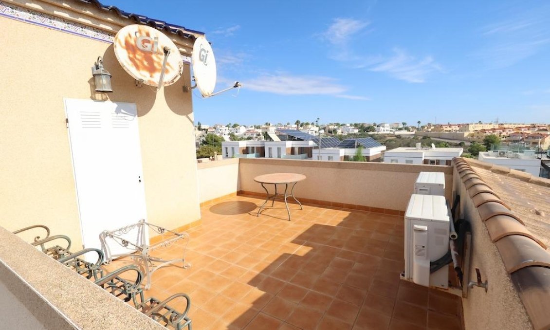 Revente - Villa -
Orihuela Costa - Costa Blanca