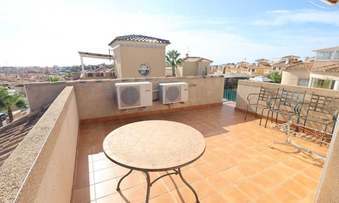 Revente - Villa -
Orihuela Costa - Costa Blanca