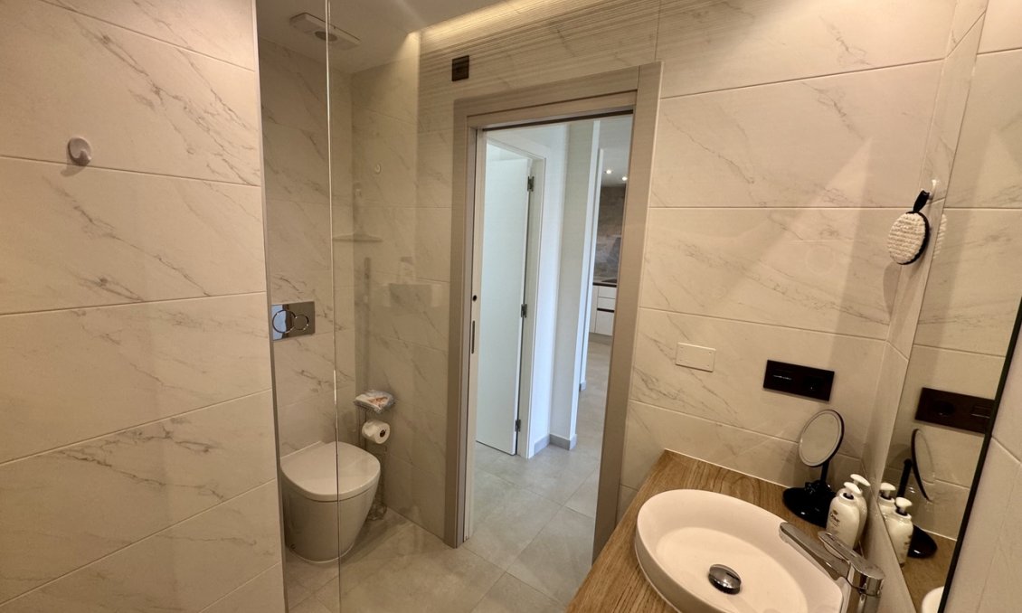 Wiederverkauf - Wohnung -
Guardamar del Segura - El Raso
