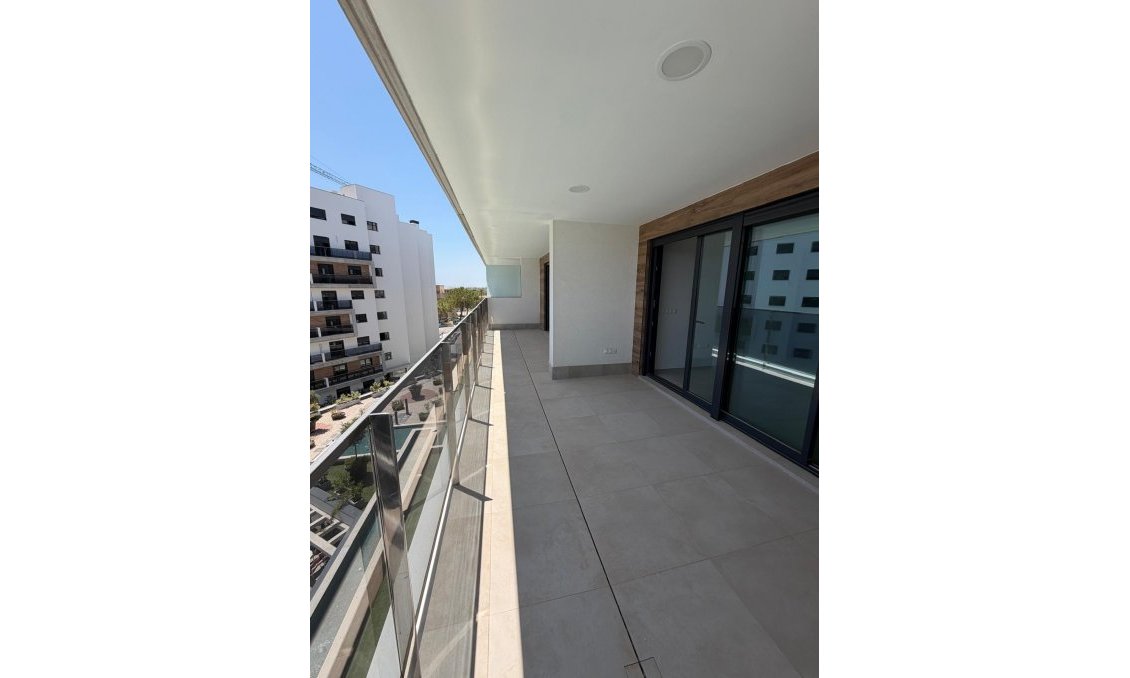Wiederverkauf - Wohnung -
Dehesa de Campoamor - Costa Blanca