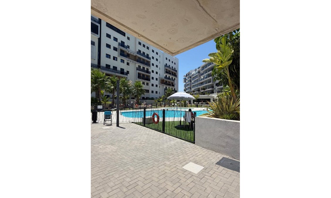 Wiederverkauf - Wohnung -
Dehesa de Campoamor - Costa Blanca