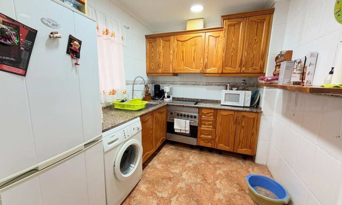 Wiederverkauf - Wohnung -
Torrevieja - Centro