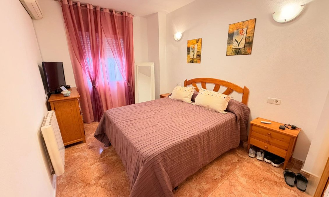 Wiederverkauf - Wohnung -
Torrevieja - Centro