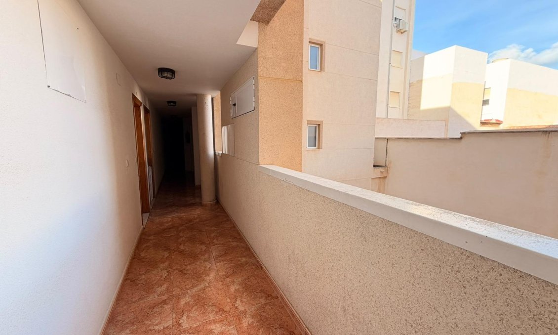 Wiederverkauf - Wohnung -
Torrevieja - Centro