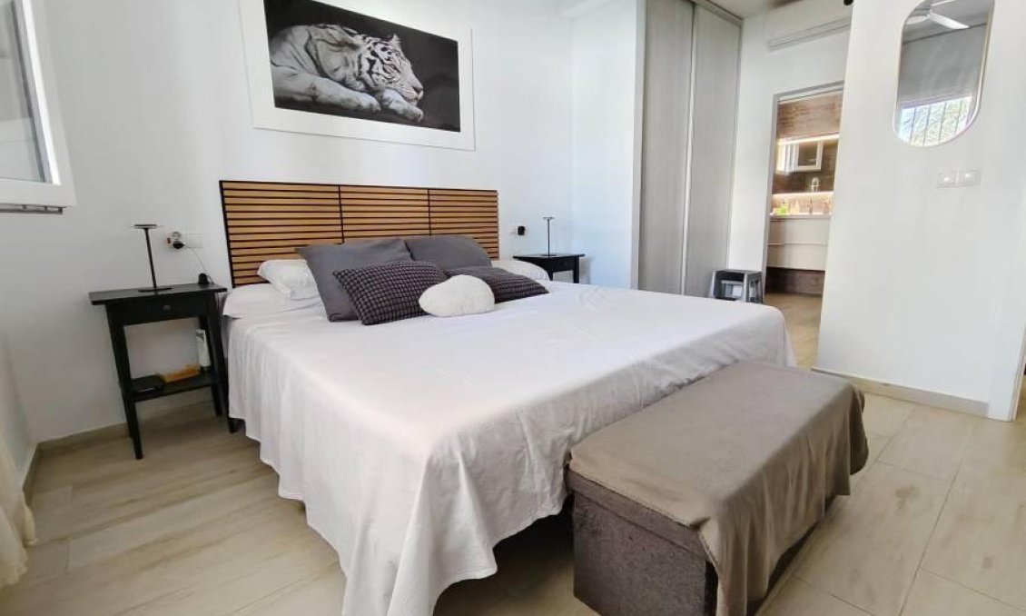 Wiederverkauf - Villa -
Torrevieja - Torreta Florida