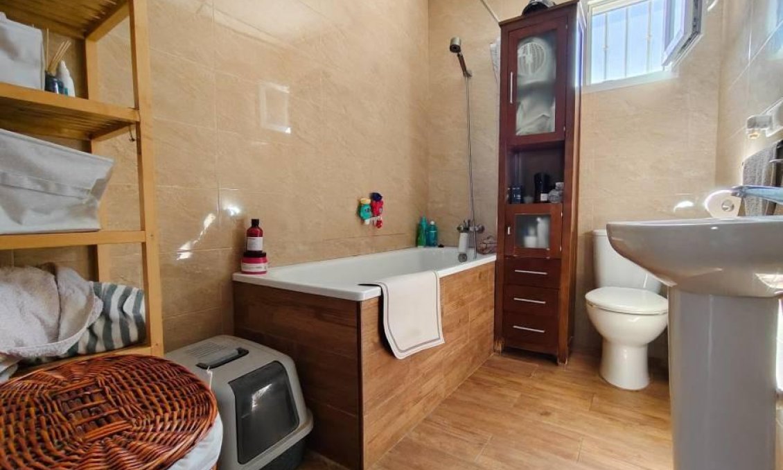 Wiederverkauf - Villa -
Torrevieja - Torreta Florida