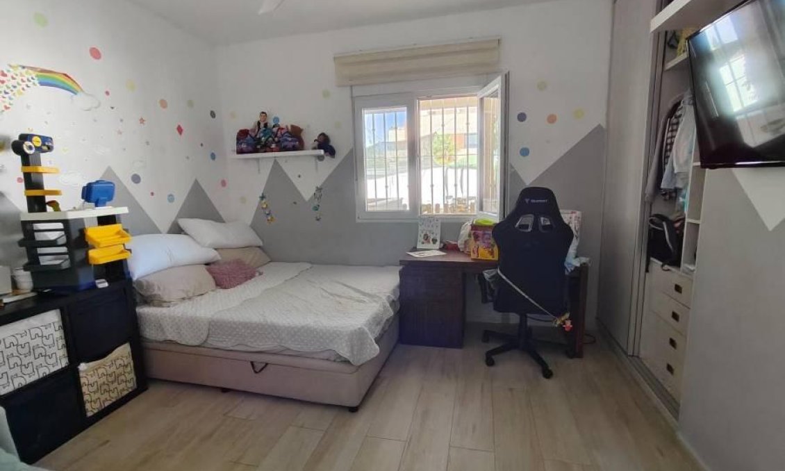 Wiederverkauf - Villa -
Torrevieja - Torreta Florida