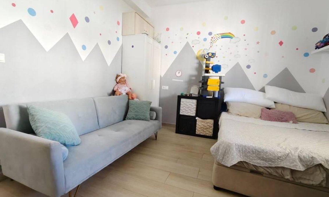 Wiederverkauf - Villa -
Torrevieja - Torreta Florida