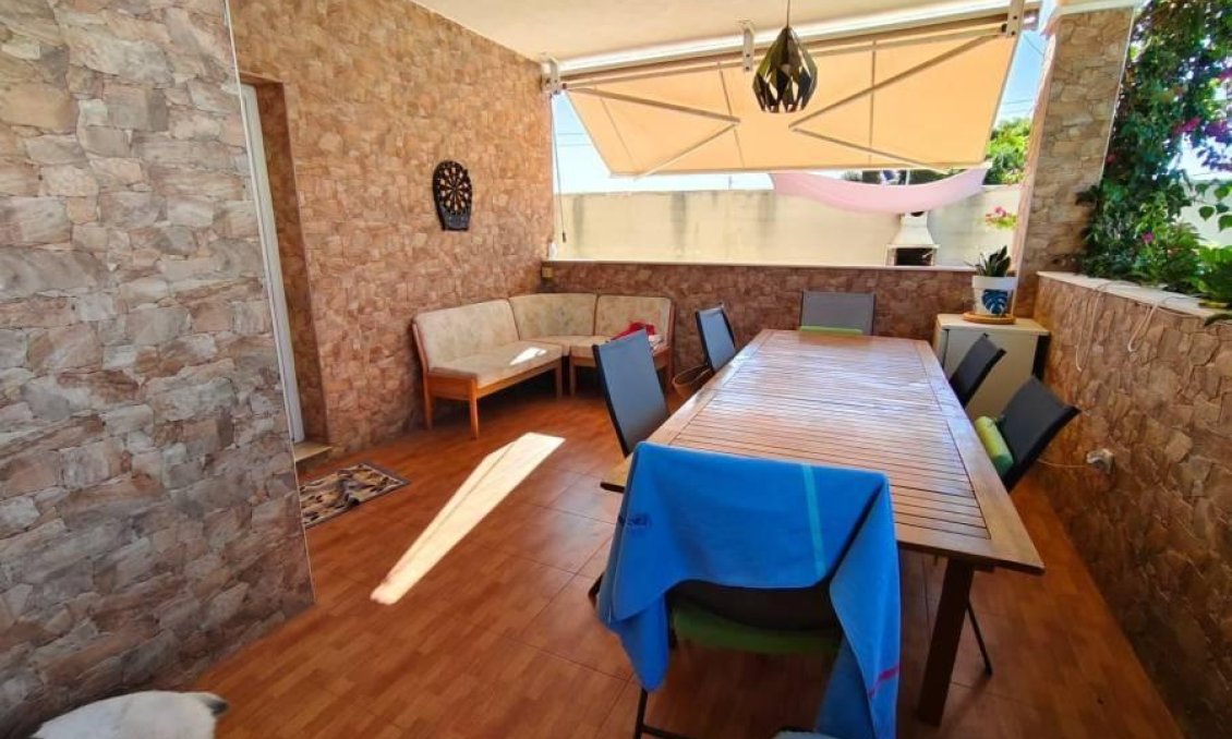 Wiederverkauf - Villa -
Torrevieja - Torreta Florida