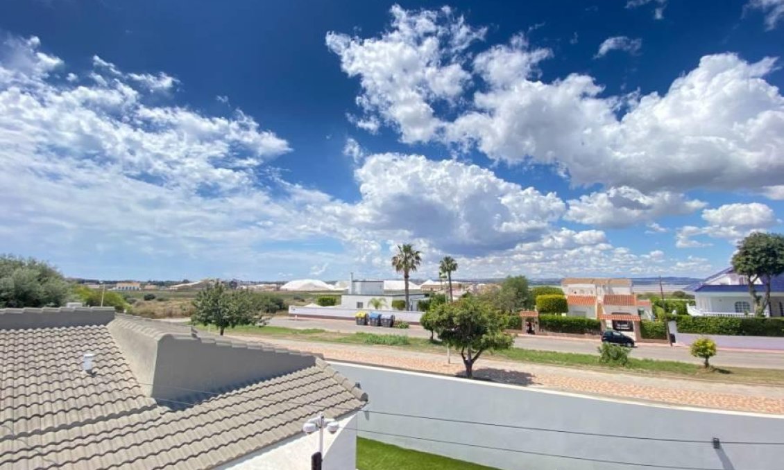 Wiederverkauf - Villa -
Torrevieja - Torreta Florida