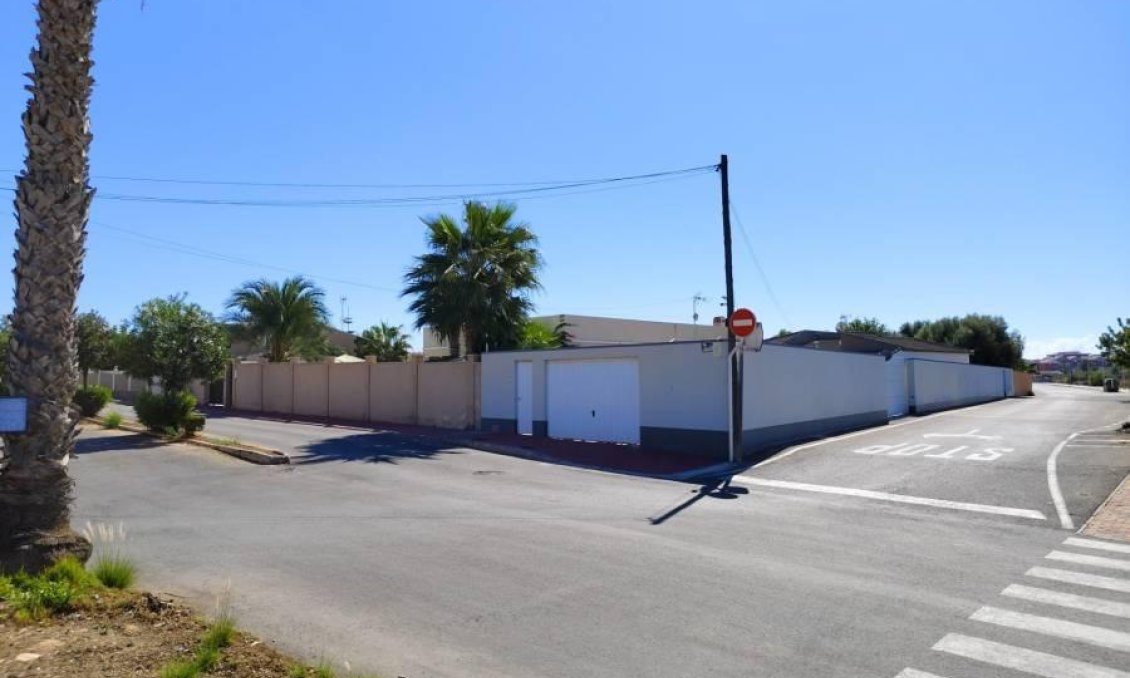Wiederverkauf - Villa -
Torrevieja - Torreta Florida