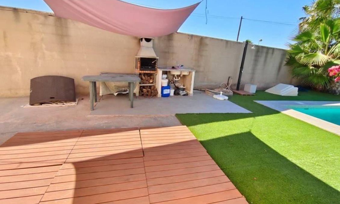 Wiederverkauf - Villa -
Torrevieja - Torreta Florida
