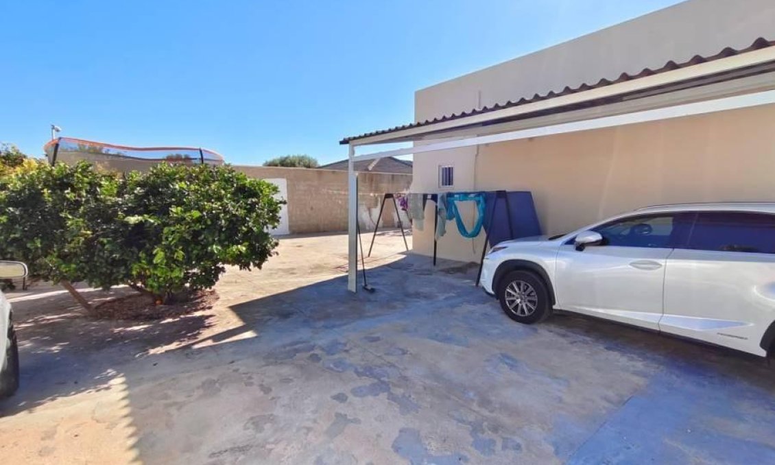 Wiederverkauf - Villa -
Torrevieja - Torreta Florida