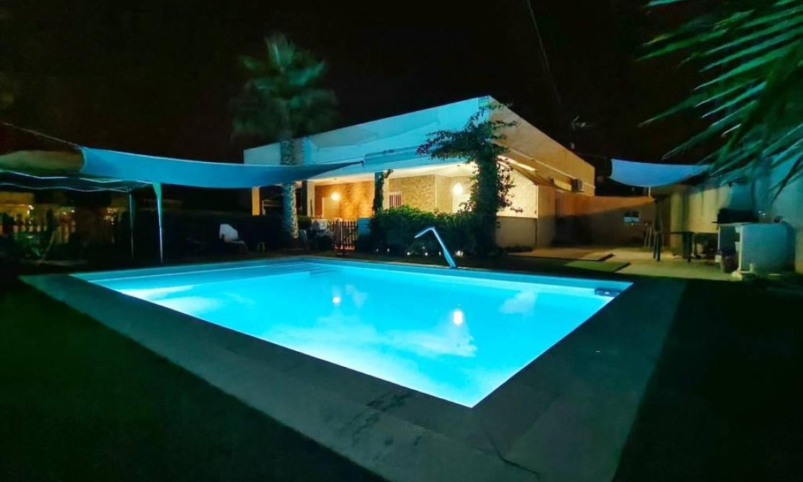 Wiederverkauf - Villa -
Torrevieja - Torreta Florida