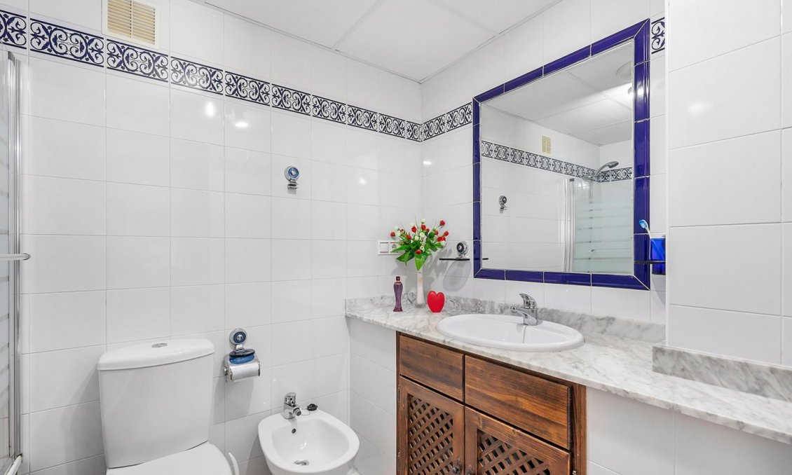 Wiederverkauf - Wohnung -
Torrevieja - Costa Blanca