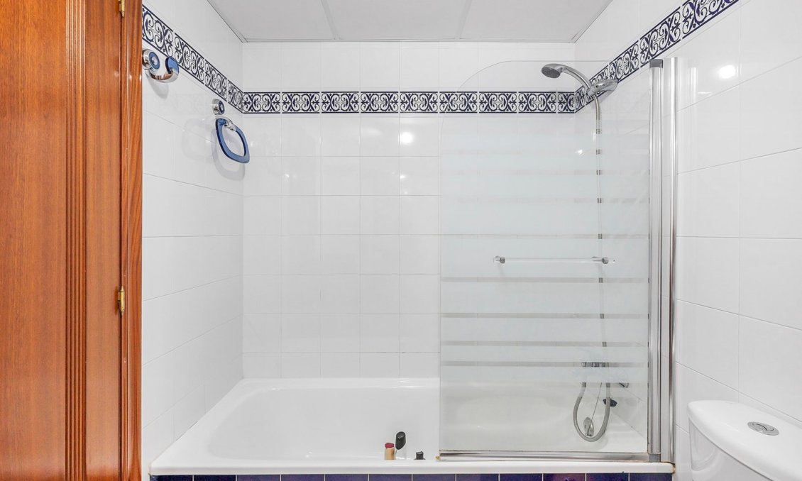 Wiederverkauf - Wohnung -
Torrevieja - Costa Blanca