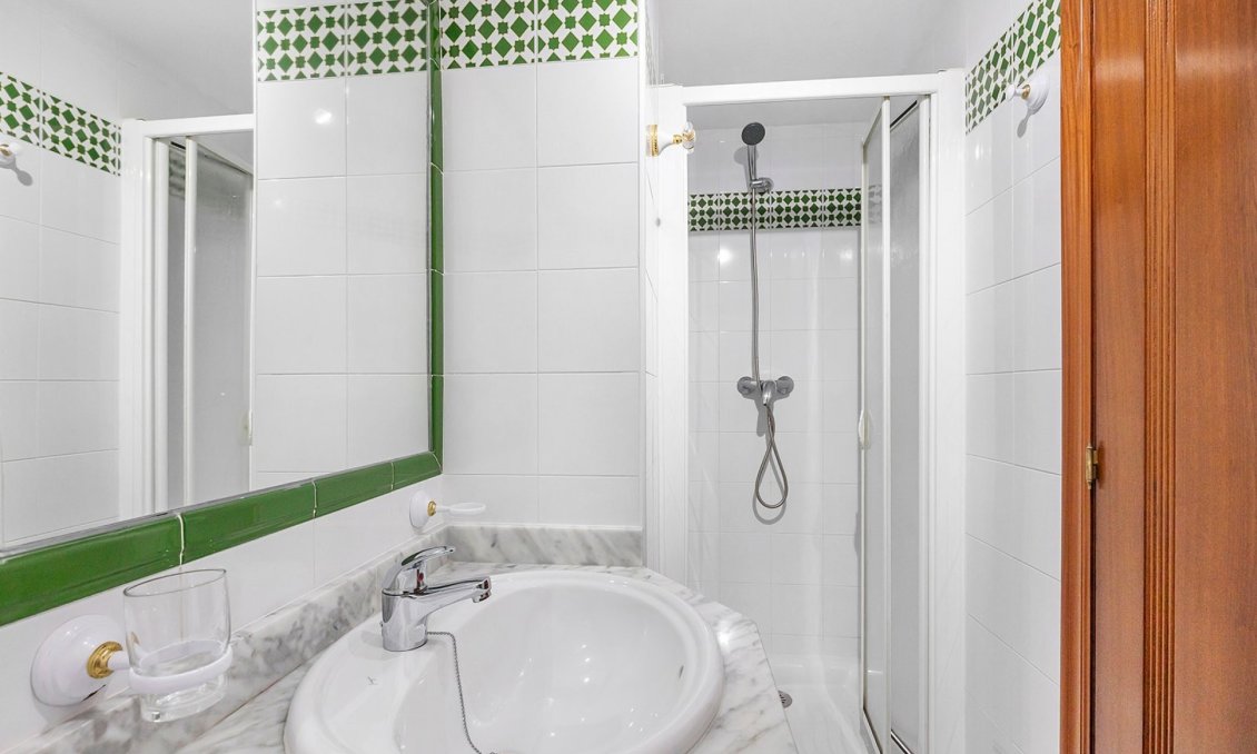 Wiederverkauf - Wohnung -
Torrevieja - Costa Blanca