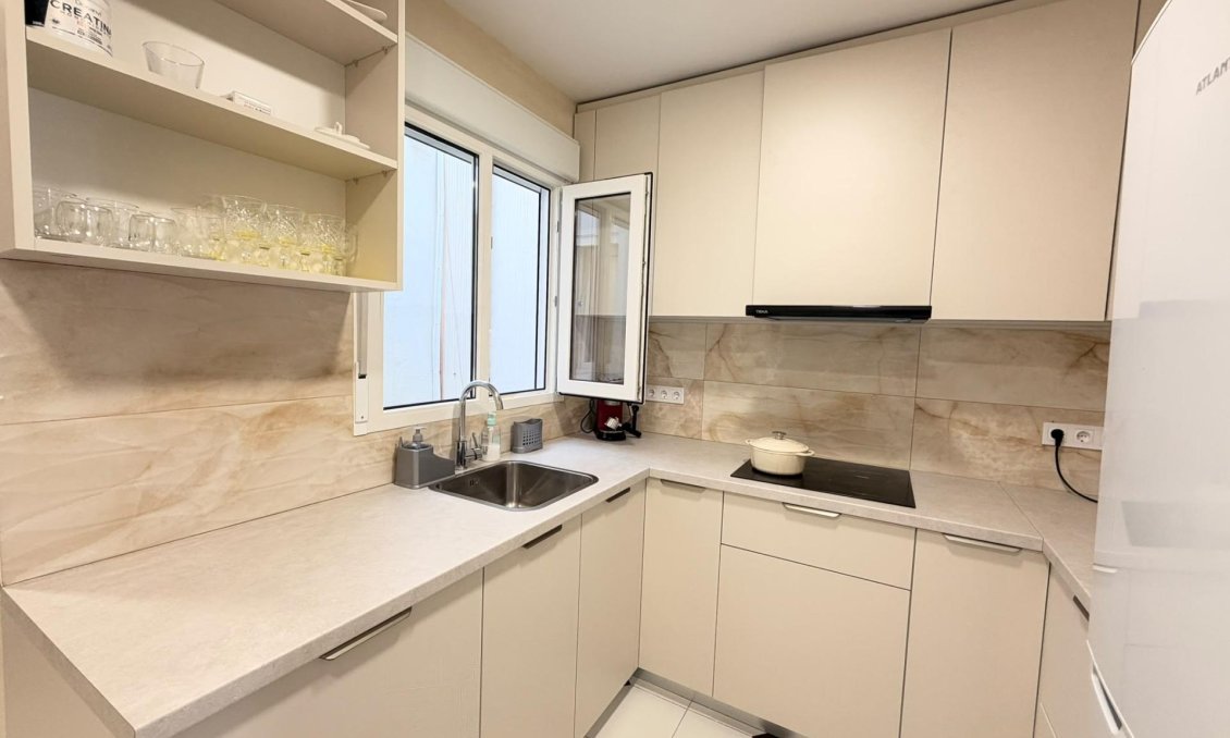 Wiederverkauf - Wohnung -
Torrevieja - Centro