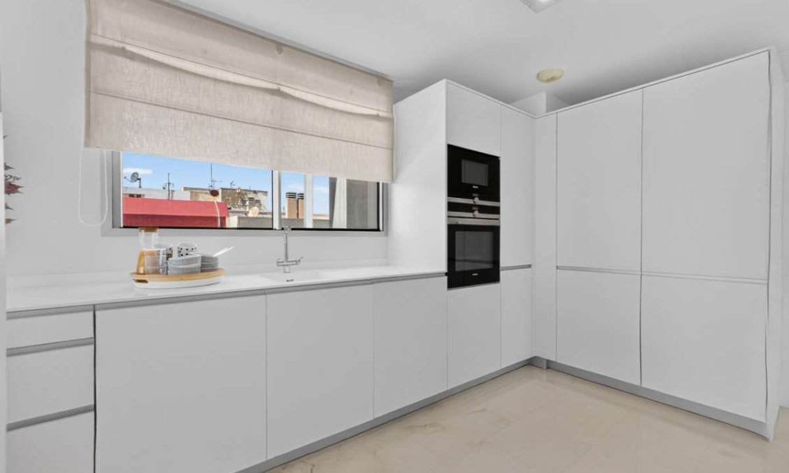 Revânzare - Apartament -
Torrevieja - Costa Blanca