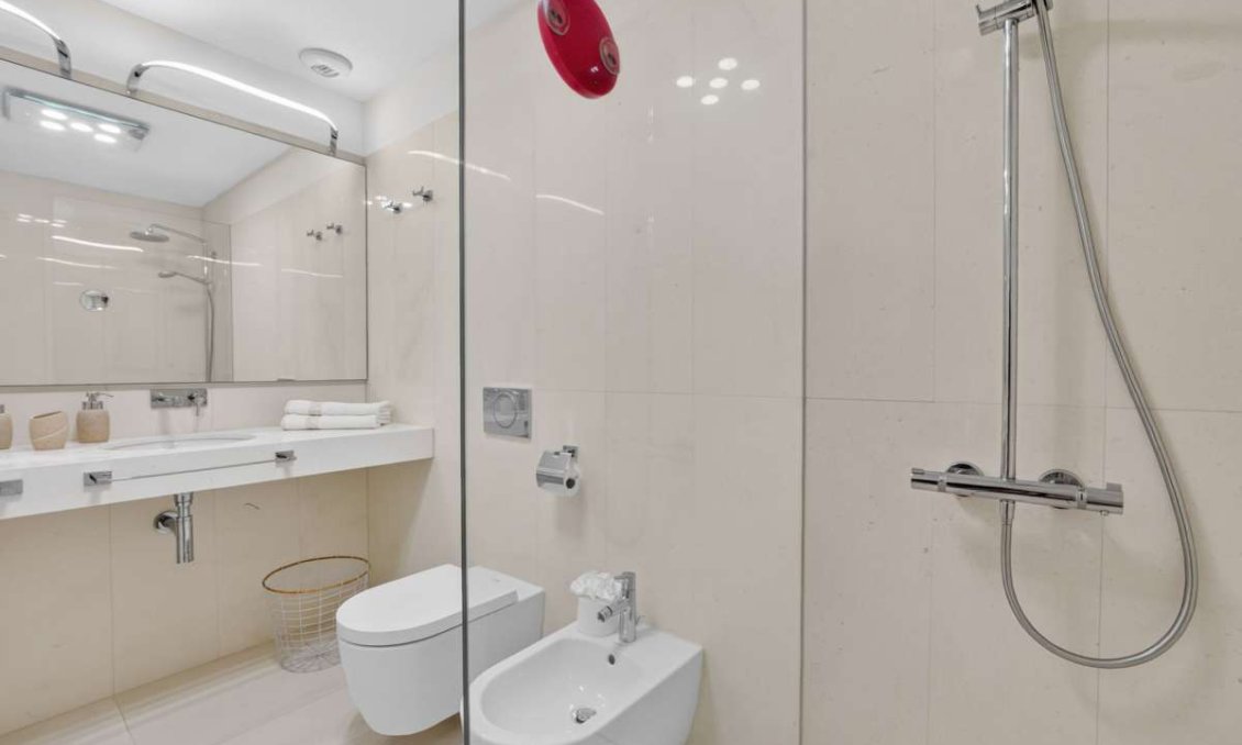 Revânzare - Apartament -
Torrevieja - Costa Blanca