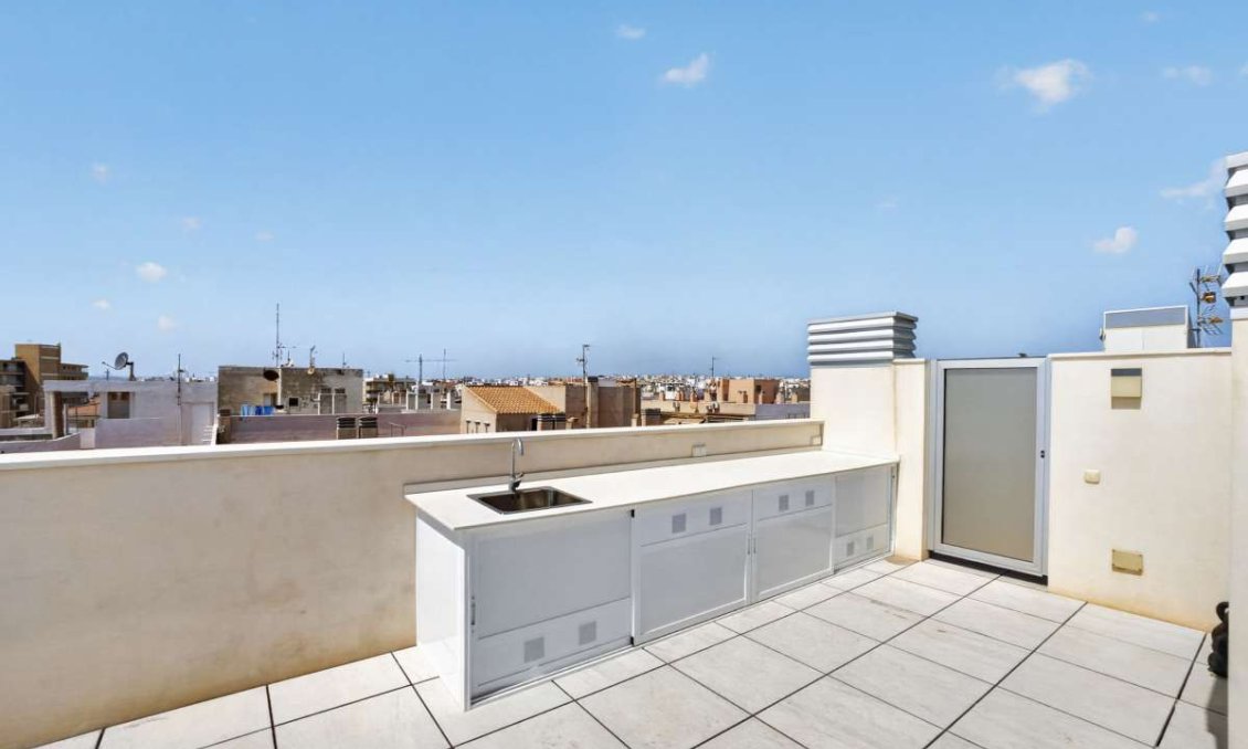 Revânzare - Apartament -
Torrevieja - Costa Blanca