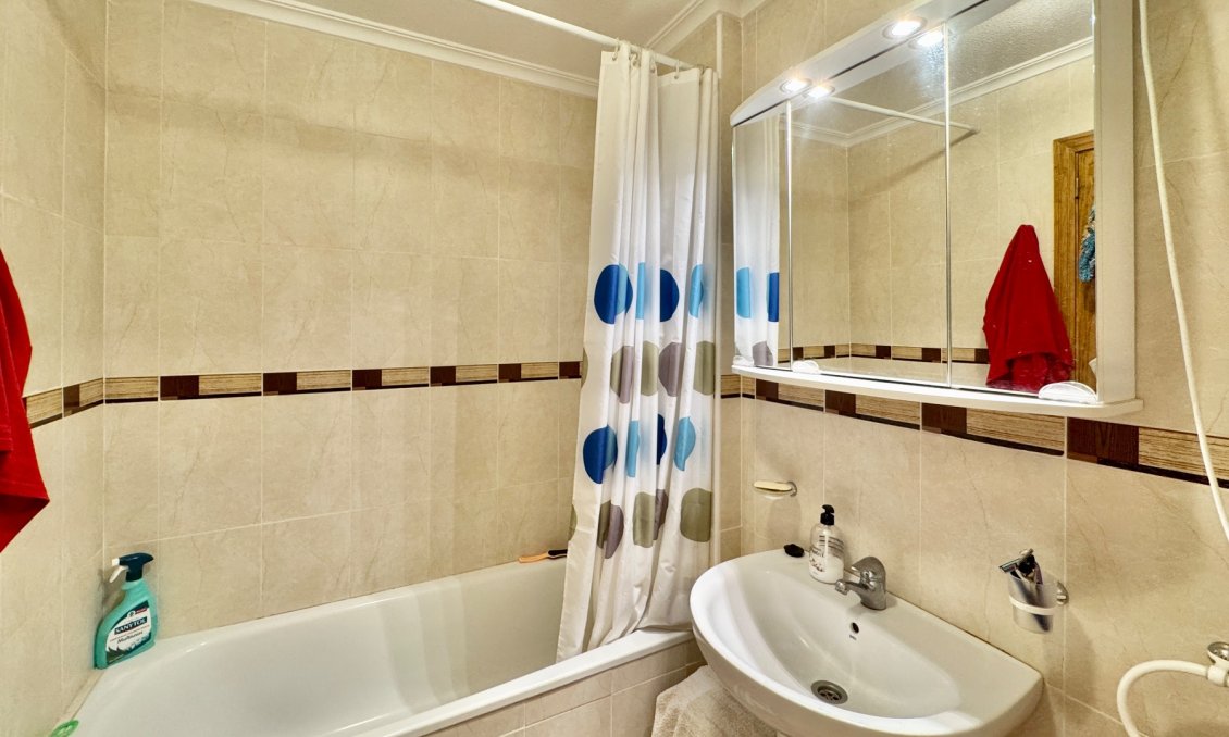 Revânzare - Apartament -
Orihuela Costa - Costa Blanca