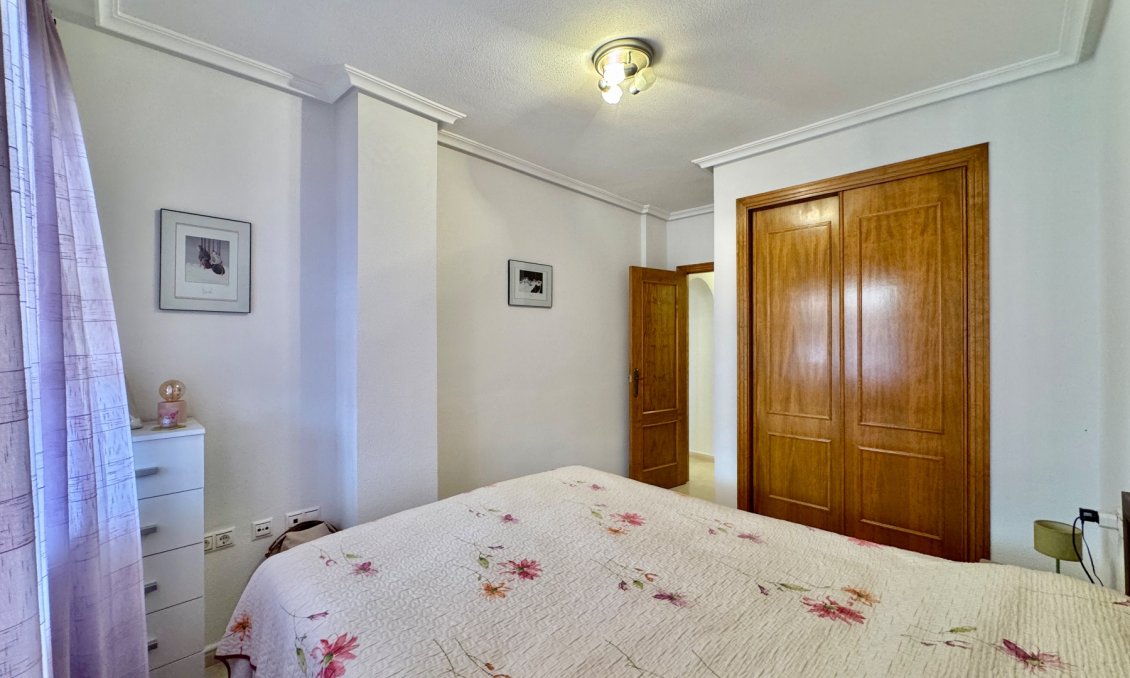 Revânzare - Apartament -
Orihuela Costa - Costa Blanca