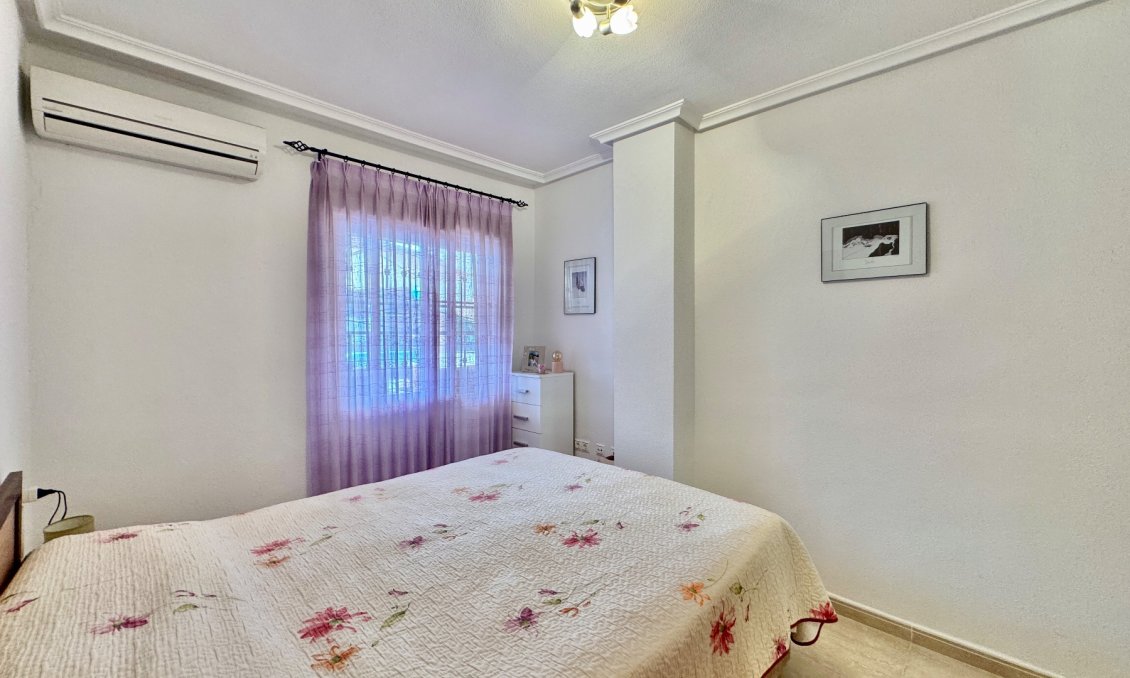 Revânzare - Apartament -
Orihuela Costa - Costa Blanca