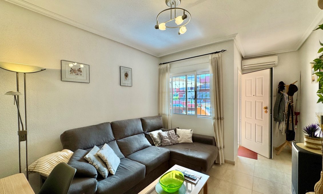 Revânzare - Apartament -
Orihuela Costa - Costa Blanca