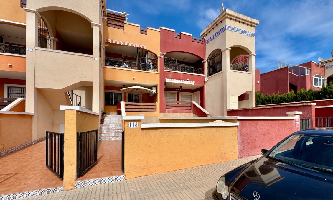 Revânzare - Apartament -
Orihuela Costa - Costa Blanca