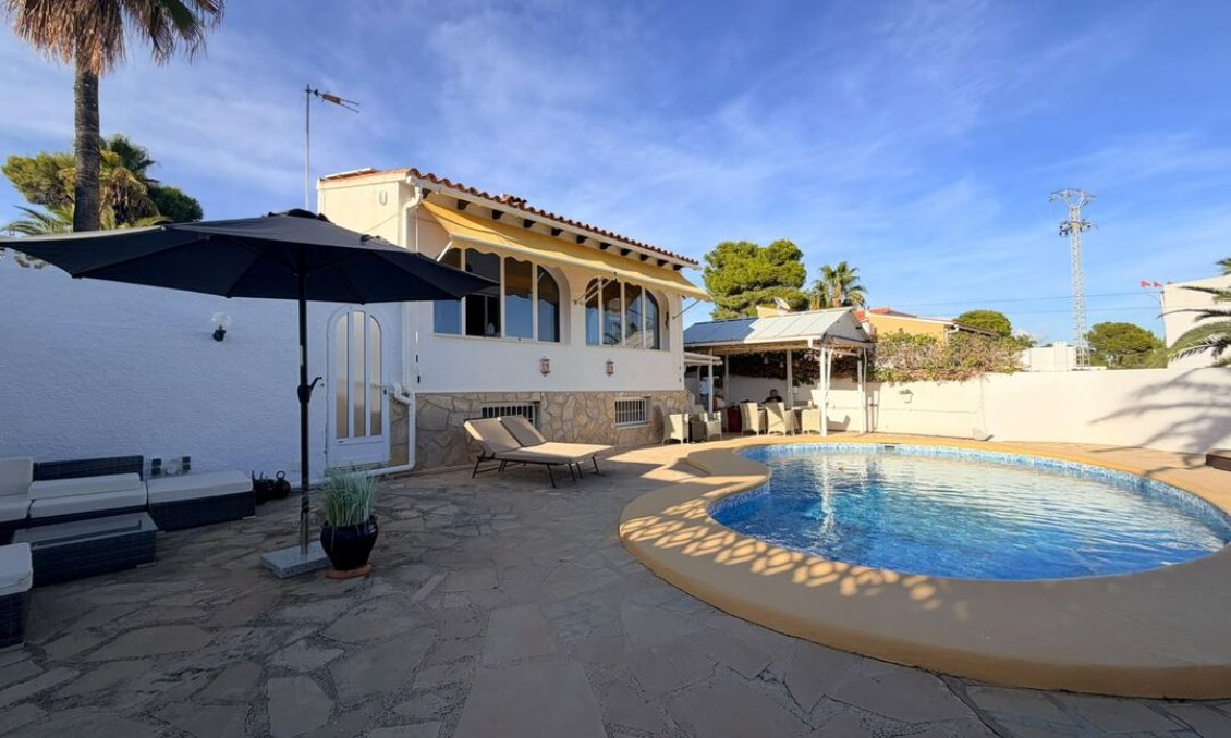 Segunda mano - Villa -
Moraira - Costa Blanca
