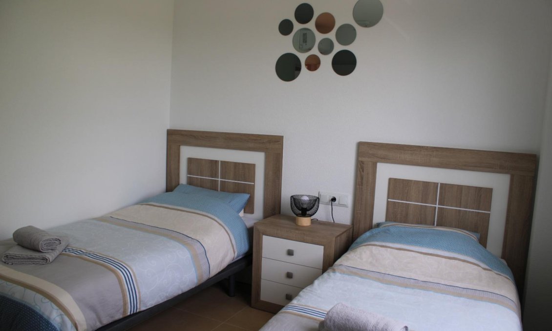 Wiederverkauf - Wohnung -
Roldan - Inland