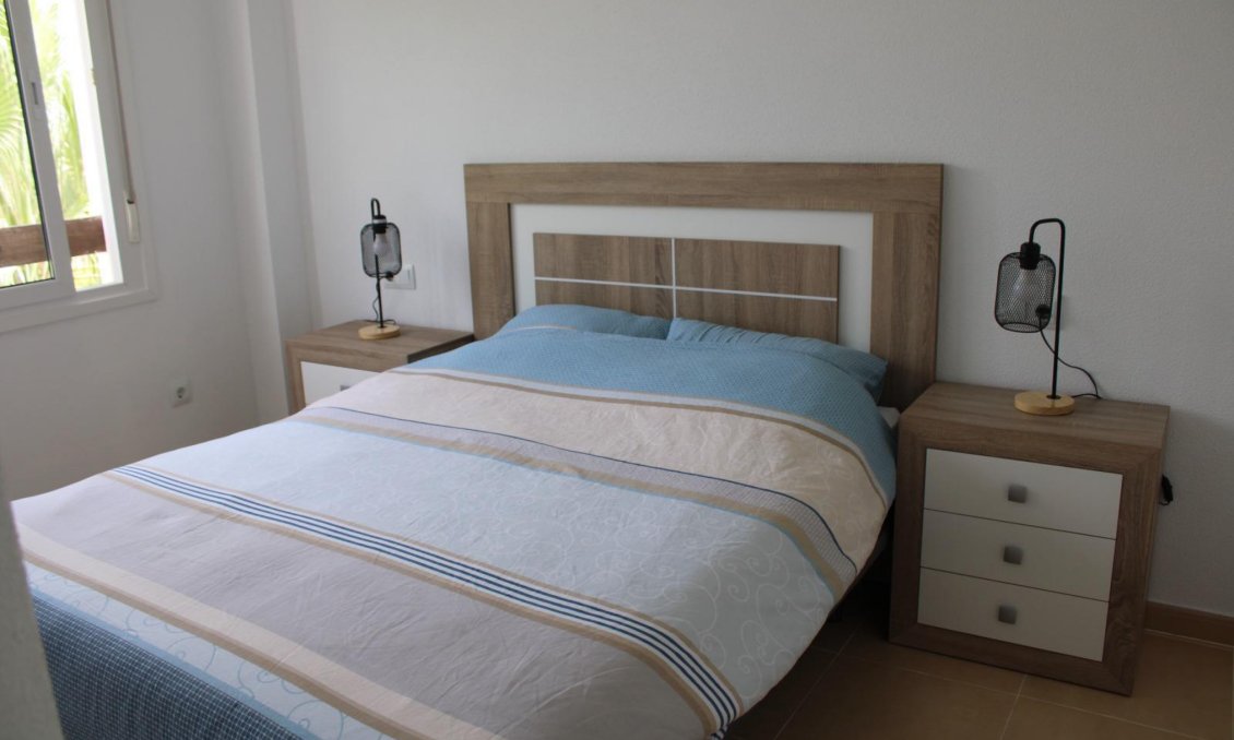 Wiederverkauf - Wohnung -
Roldan - Inland