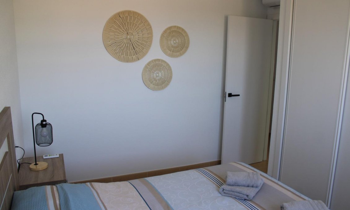 Wiederverkauf - Wohnung -
Roldan - Inland