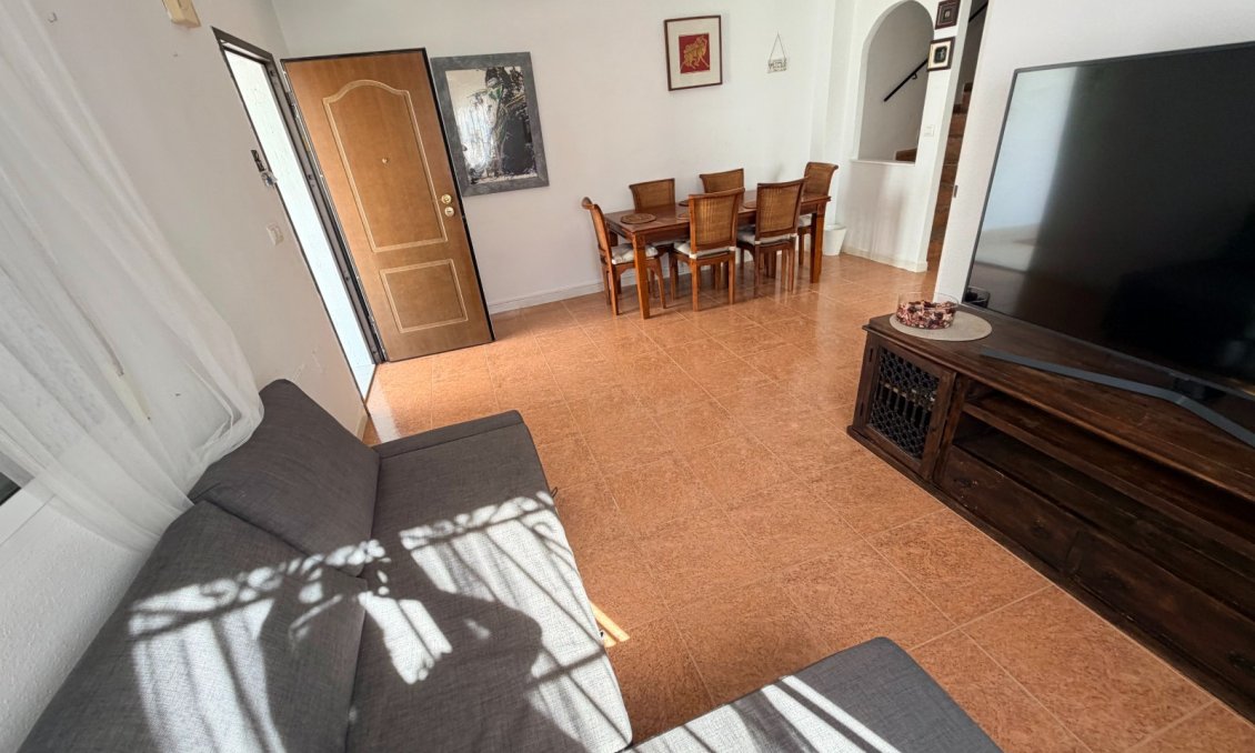Segunda mano - Adosado -
Orihuela - Inland