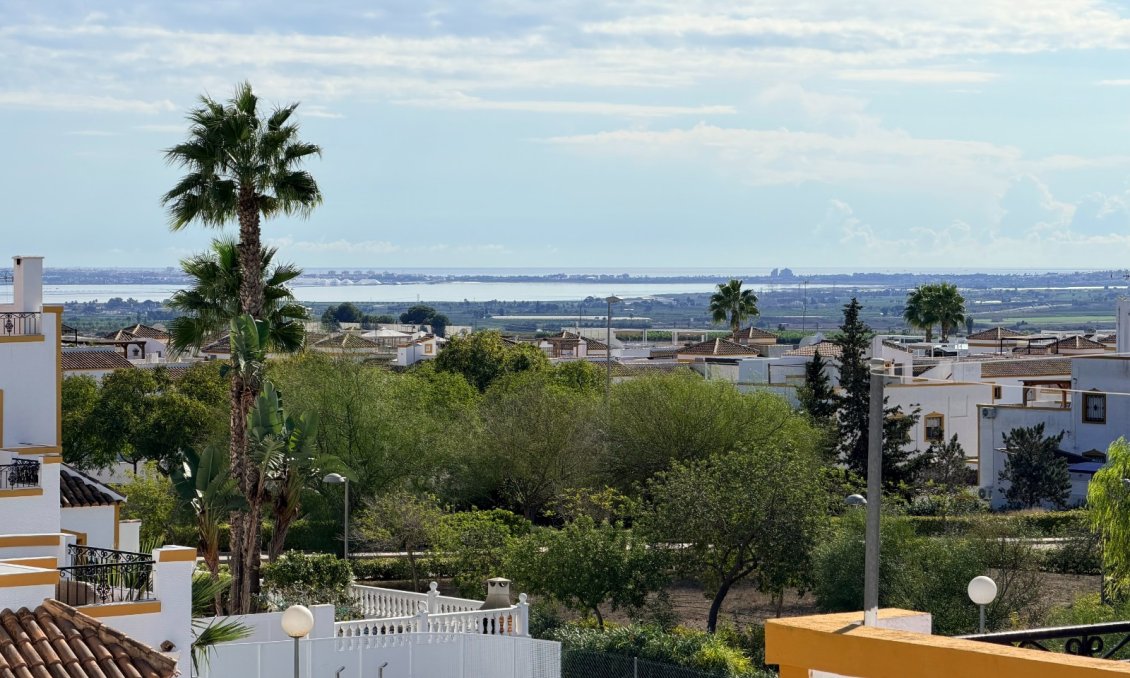 Segunda mano - Adosado -
Orihuela - Inland