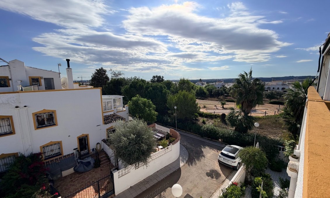 Segunda mano - Adosado -
Orihuela - Inland