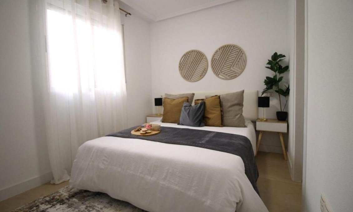 Wiederverkauf - Wohnung -
Torrevieja - Centro