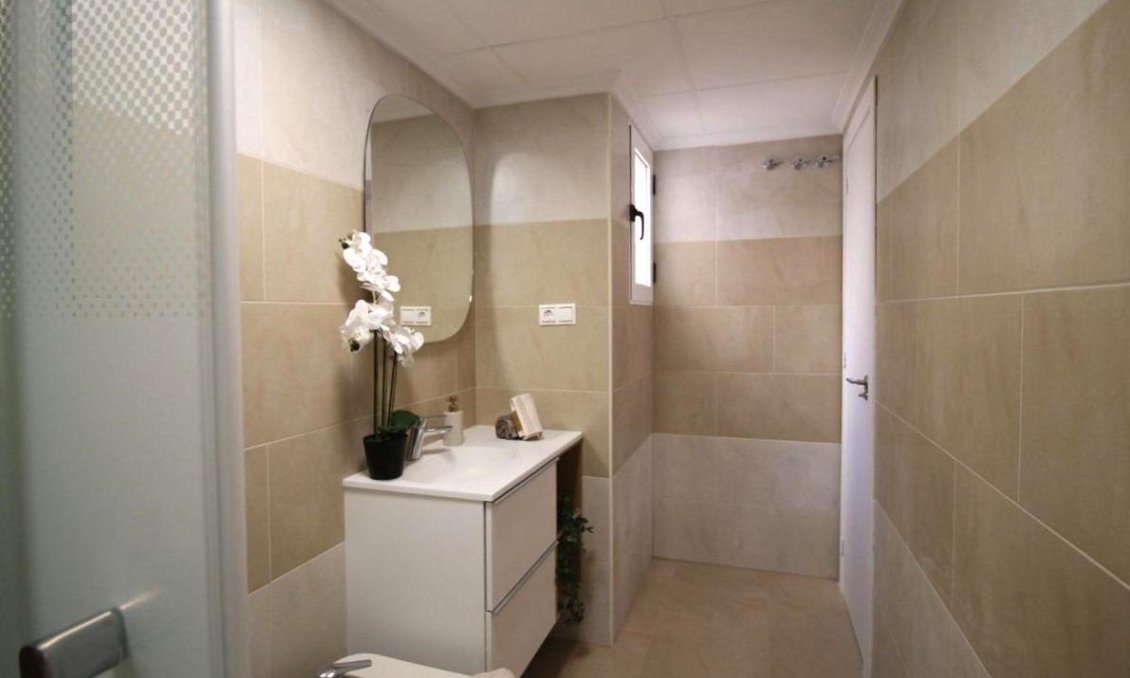 Wiederverkauf - Wohnung -
Torrevieja - Centro