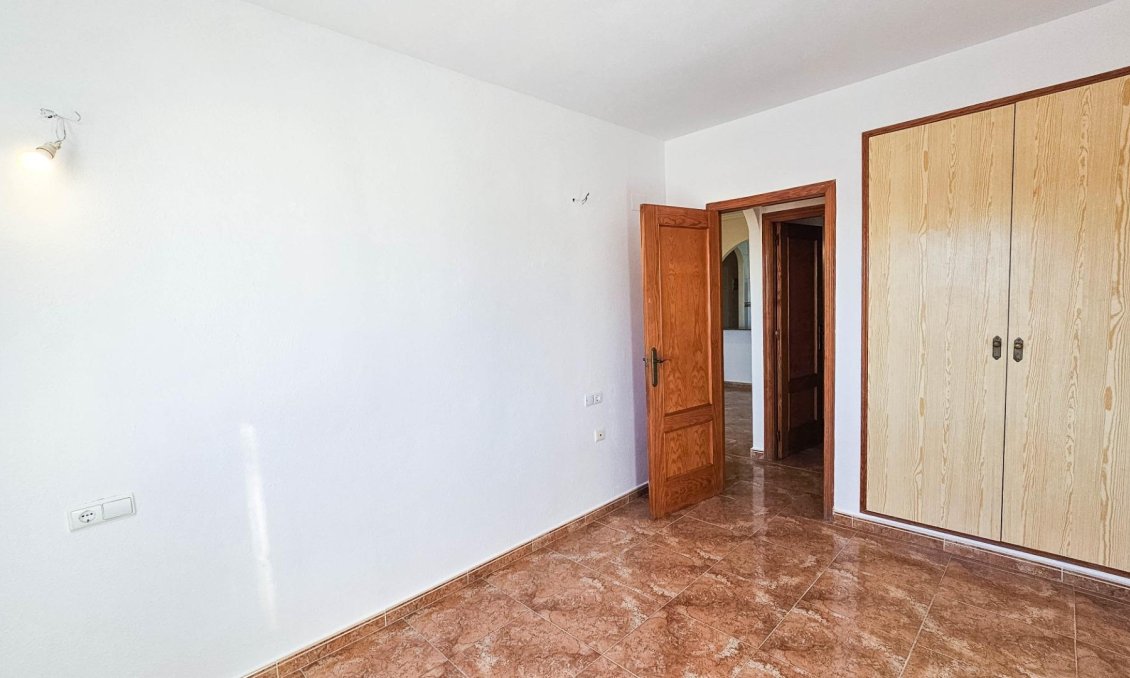 Wiederverkauf - Wohnung -
Torrevieja - Centro