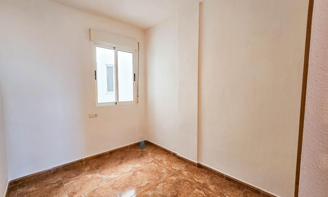 Wiederverkauf - Wohnung -
Torrevieja - Centro