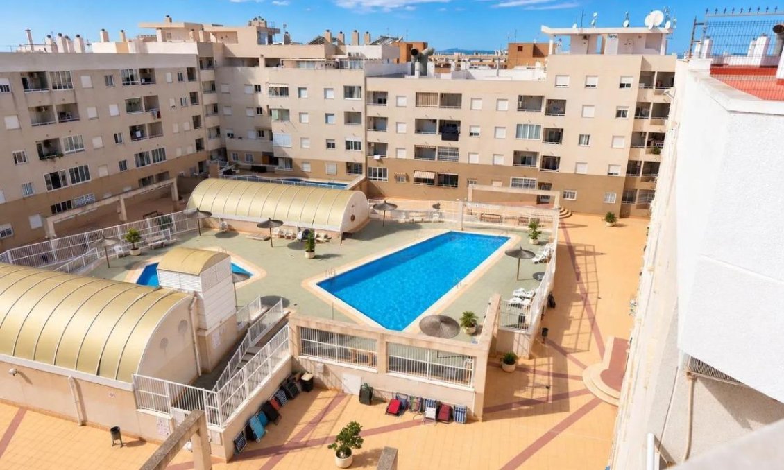 Wiederverkauf - Wohnung -
Torrevieja - Centro