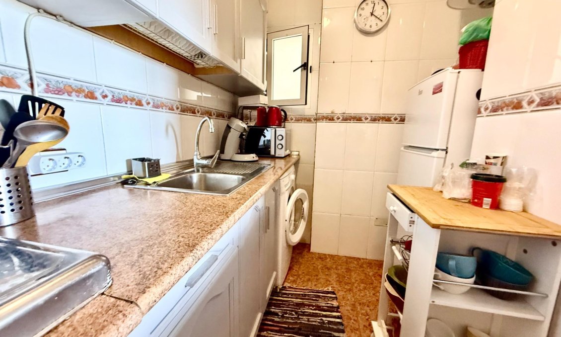 Wiederverkauf - Wohnung -
Torrevieja - PARQUE DE LAS NACIONES