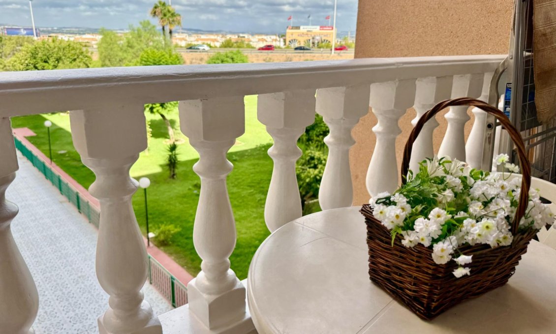 Wiederverkauf - Wohnung -
Torrevieja - PARQUE DE LAS NACIONES
