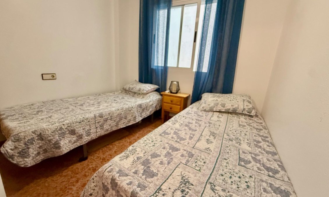 Wiederverkauf - Wohnung -
Torrevieja - PARQUE DE LAS NACIONES