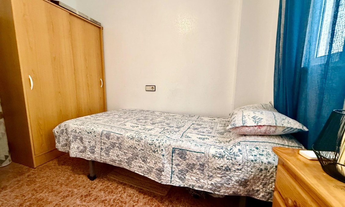 Wiederverkauf - Wohnung -
Torrevieja - PARQUE DE LAS NACIONES