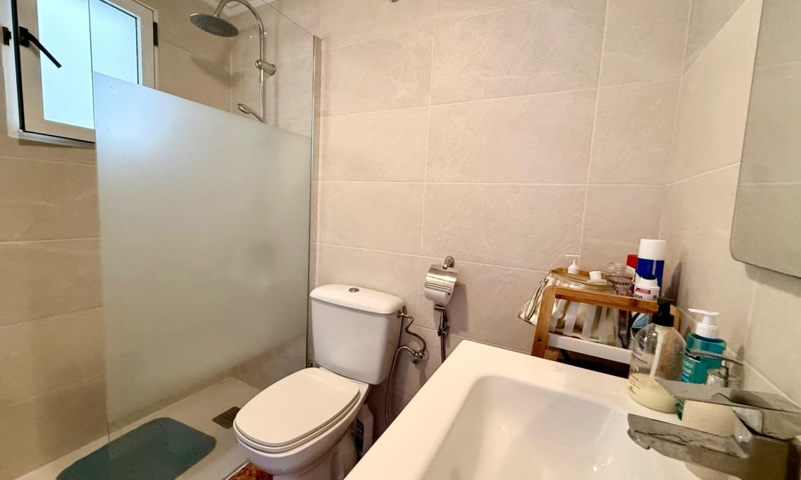 Wiederverkauf - Wohnung -
Torrevieja - PARQUE DE LAS NACIONES