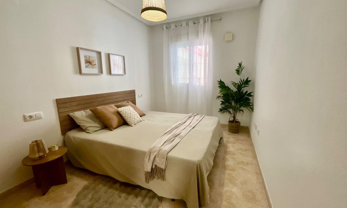 Revente - Appartement -
Torrevieja - PARQUE DE LAS NACIONES