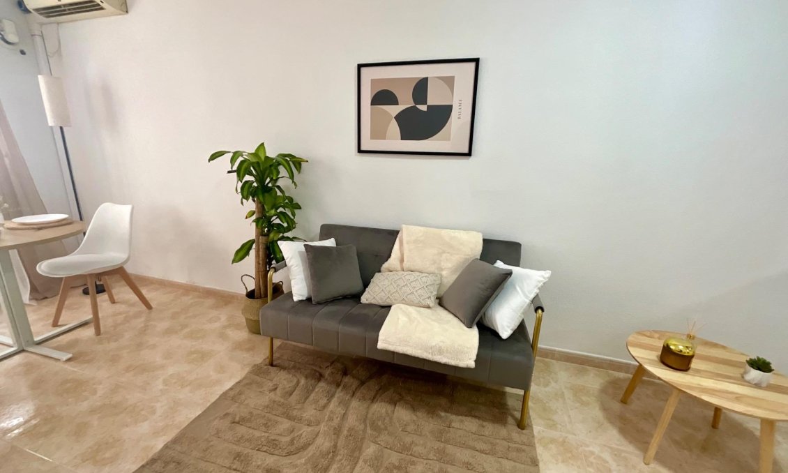 Revente - Appartement -
Torrevieja - PARQUE DE LAS NACIONES