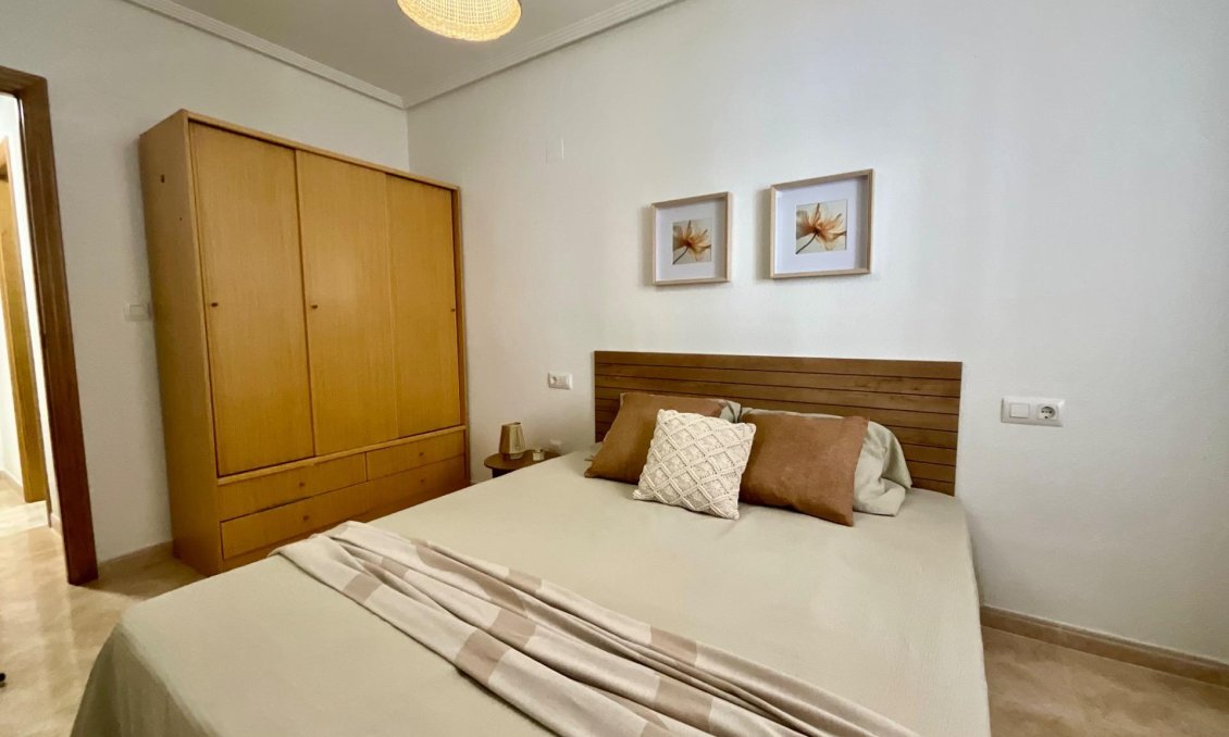 Revente - Appartement -
Torrevieja - PARQUE DE LAS NACIONES